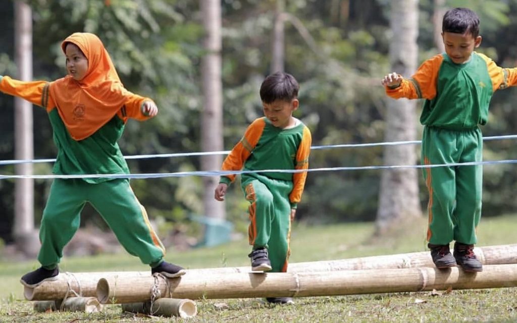 Seru Sekali Mengadakan Kegiatan Outdoor di Taman Wisata Lembah Hijau