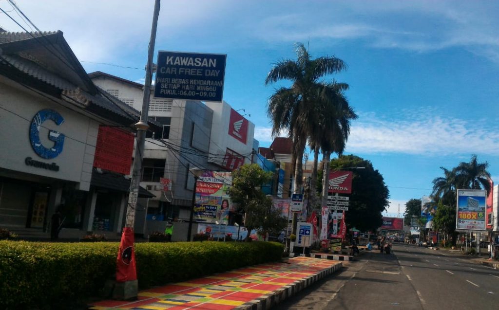 Jalan Raden Intan