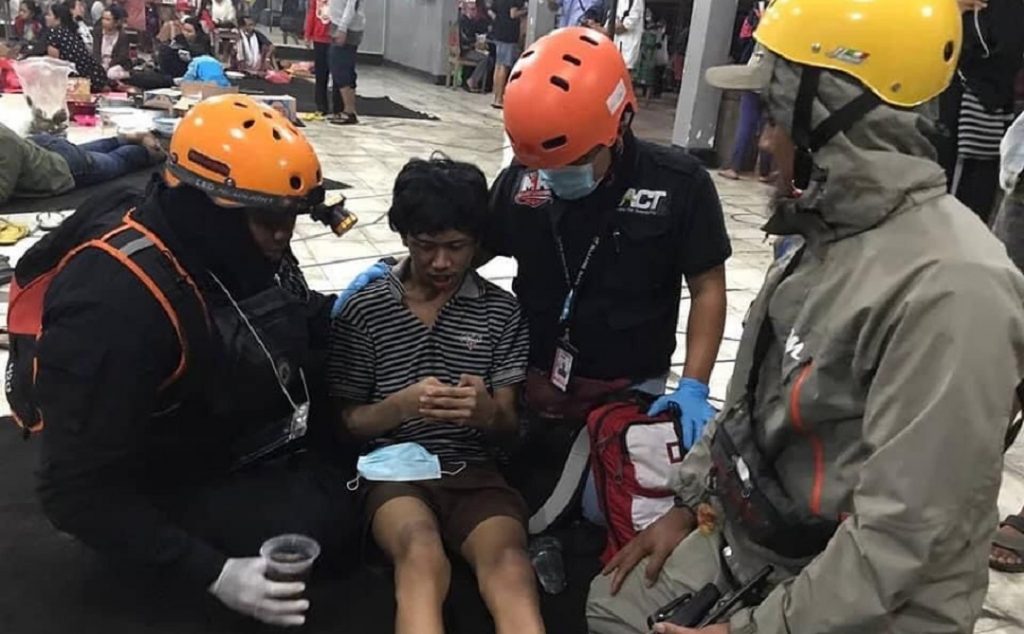 Banjir bandang yang menerjang beberapa titik di Kota Batu dan Malang, Jawa Timur, pada Kamis (4/11)