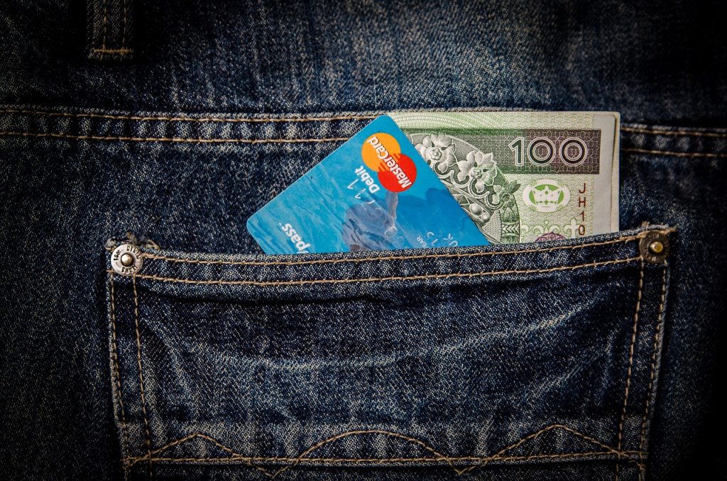 Doom Spending Fenomena Belanja yang Bisa Mengancam Keuangan Anda