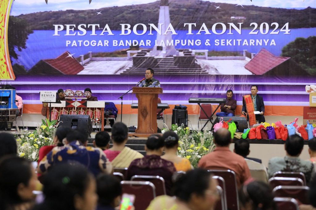 Gubernur Arinal Hadiri Pesta Bona Taon Parsadaan Toga Siregar