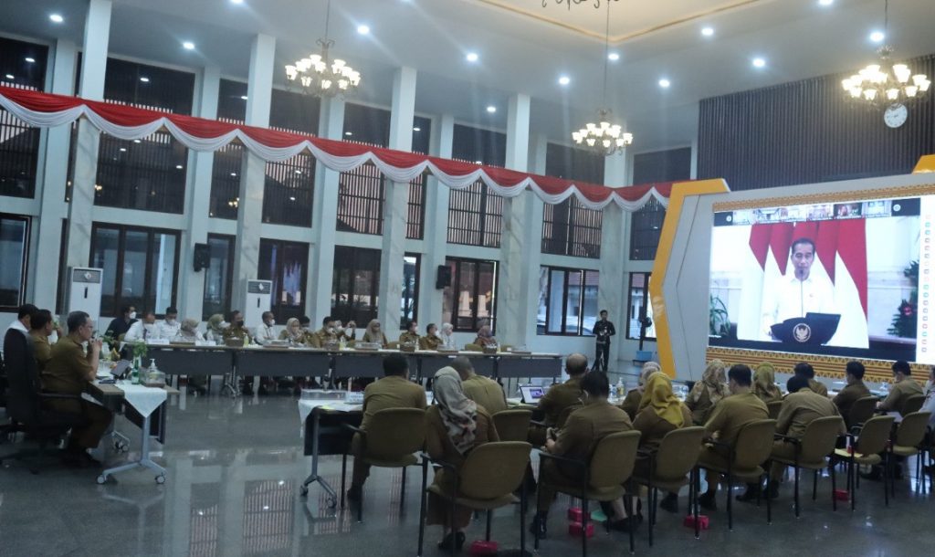 Gubernur Arinal Hadiri Virtual Meeting Tentang Pengendalian Inflasi Daerah