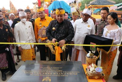 Gubernur Arinal Resmikan Pura Catur Parahyangan Maha Gotra Pasek Sanak Sapta Rsi