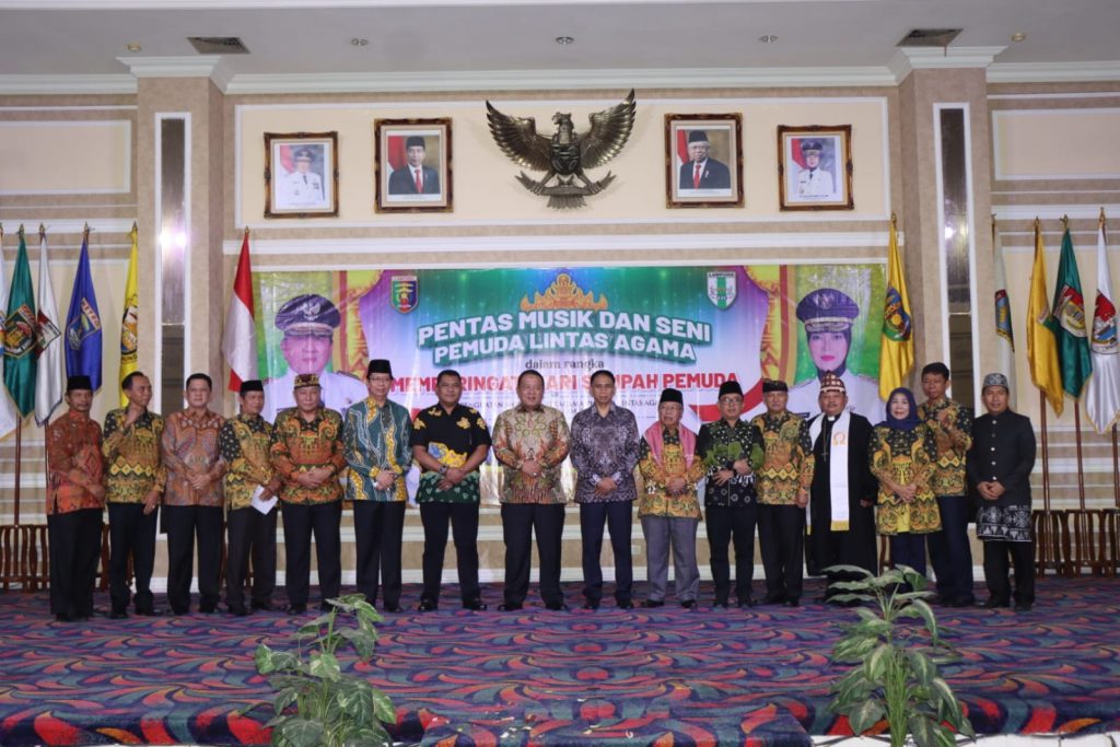 Gubernur Buka Pentas Seni dan Musik Pemuda Lintas Agama