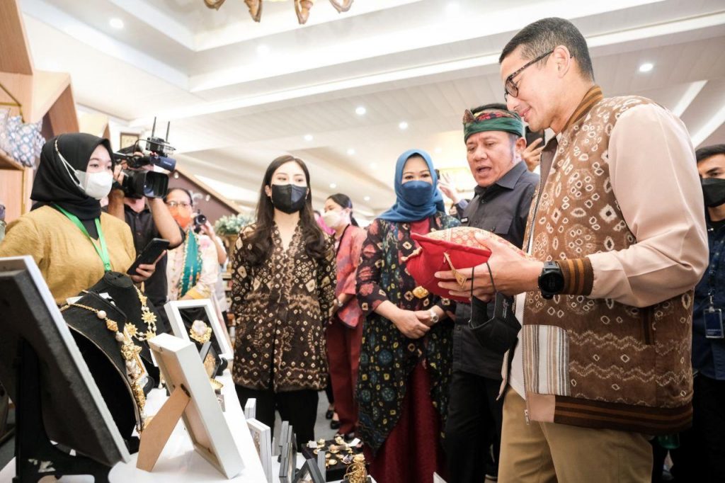 Herman Deru Sambut Baik Program Beli Kreatif Sumatra Selatan