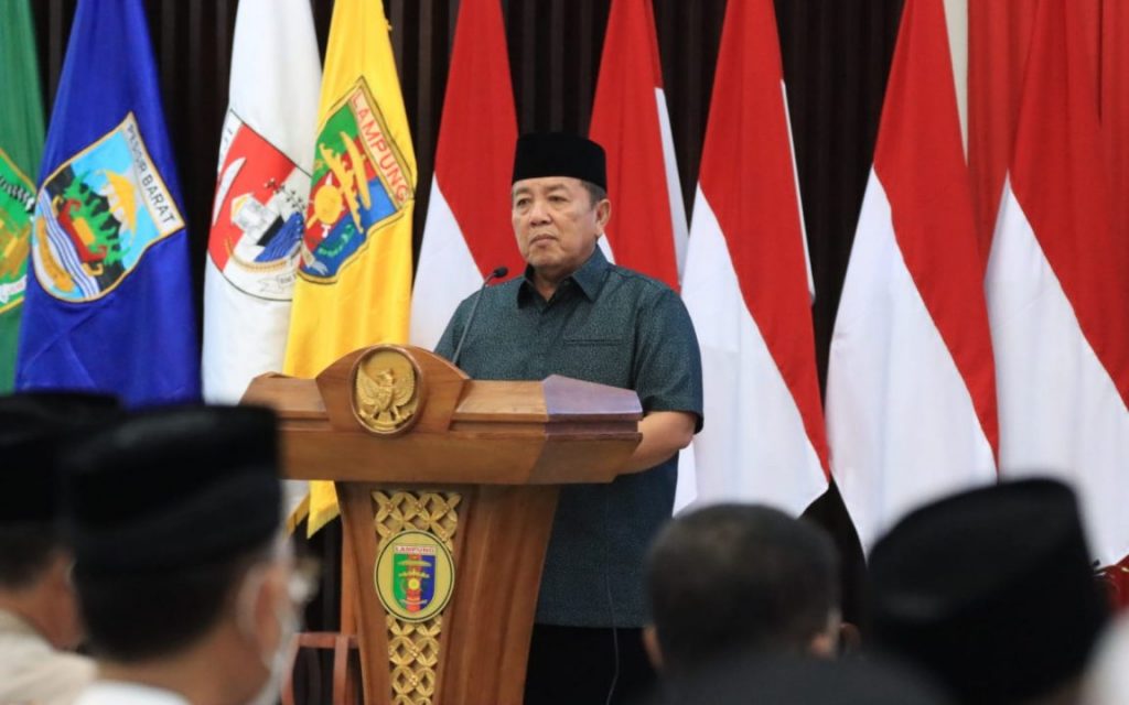 Peringati Malam Nuzulul Qur'an, Pemprov Lampung Berikan Bantuan untuk Masjid dan Yatim Piatu