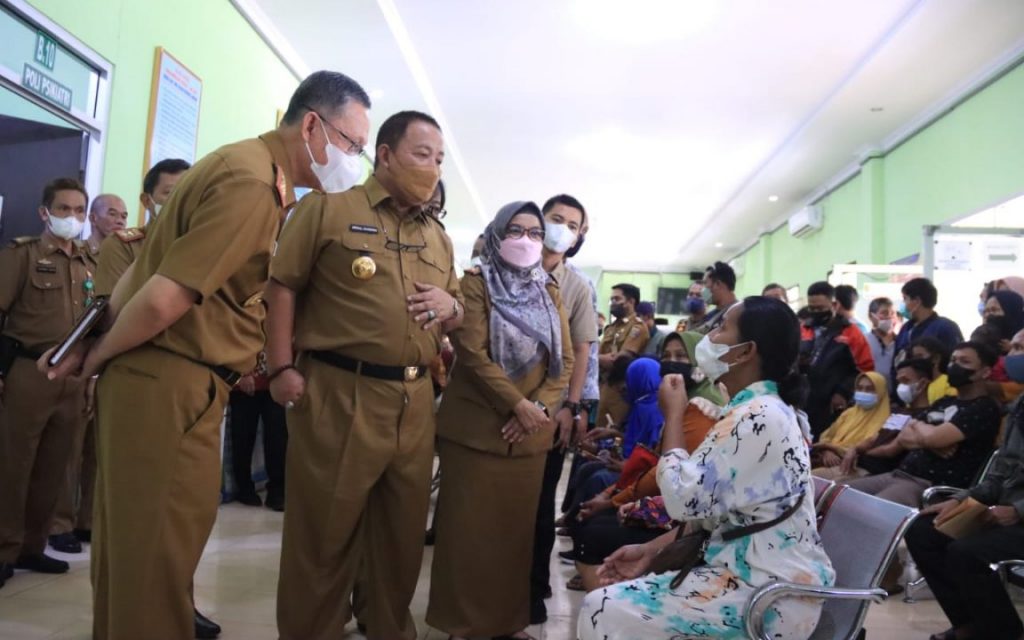 Hari Pertama Kerja Usai Libur Idul Fitri, Gubernur Arinal Djunaidi Tinjau dan Sidak Sejumlah Kantor Dinas dan Pusat Pelayanan Publik