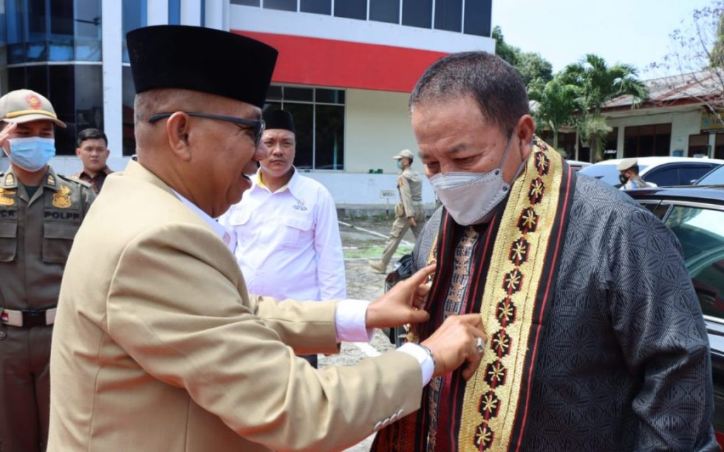 Gubernur Arinal Djunaidi Hadiri Acara Halal Bihalal dan Pelantikan DPP IKAM Pagardewa