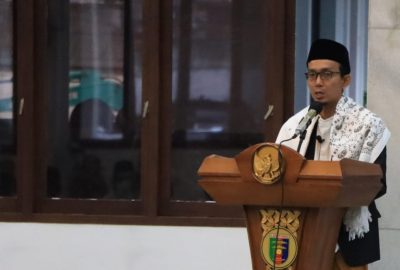 Gubernur dan Wagub Lakukan Shalat Ied di Mahan Agung