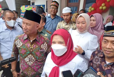 Hadiri Peresmian Nasi Kapau, Bunda Eva Ingatkan Soal Pajak