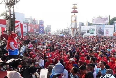 Masyarakat Bandar Lampung Antusias Ikuti Jalan Sehat HUT Kota