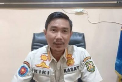 Tegakan Perda, Pol PP Copot Alat Peraga Kampanye
