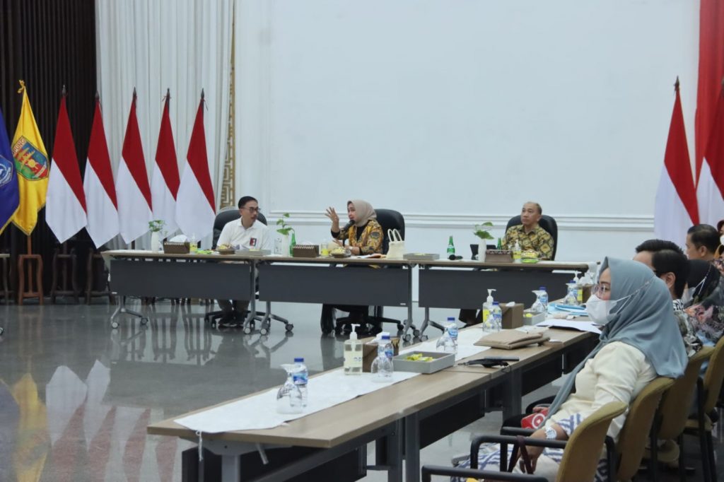 Ketua Dekranasda Lampung Pimpin Rapat Persiapan Acara Kriya Nusa 2022