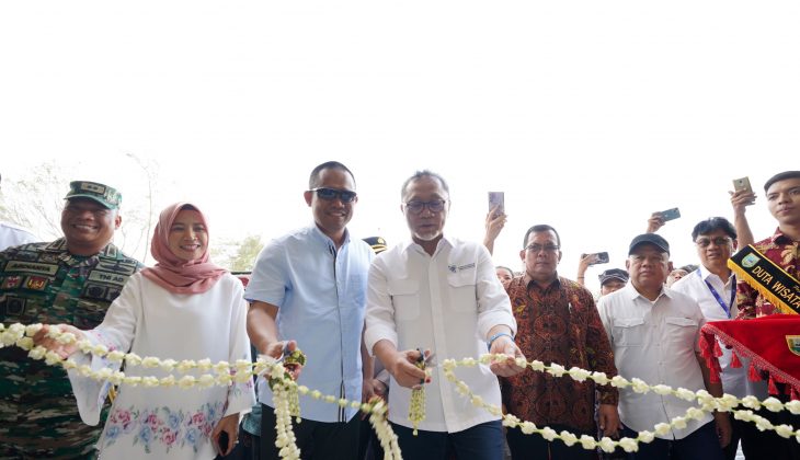 Mendag Zulkifli Hasan Resmikan Objek Wisata Pandan Kuning Park