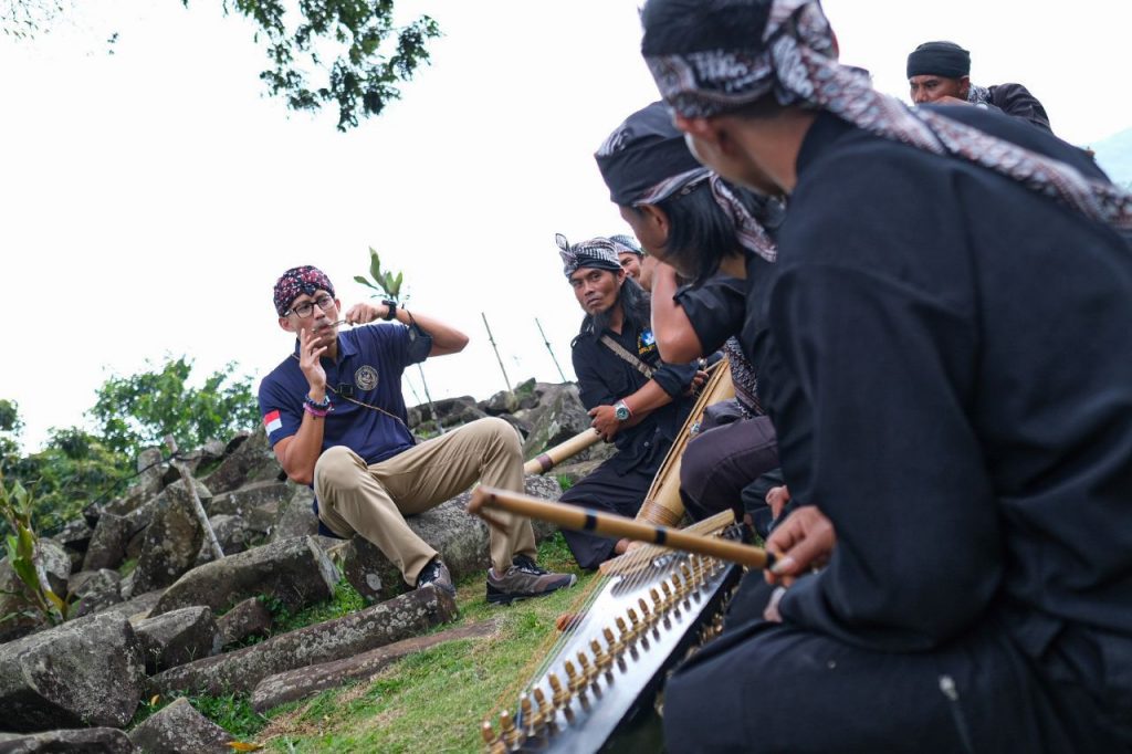 Menparekraf Apresiasi Desa Wisata Situs Gunung Padang Tembus 50 Besar ADWI 2022