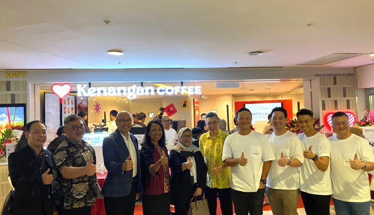 Menparekraf Apresiasi Hadirnya Gerai Kopi Kenangan dan Restoran Sari Ratu di Malaysia