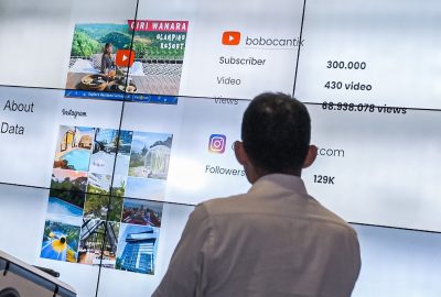 Menteri Sandiaga Apresiasi Konten Channel Youtube BoboCantik