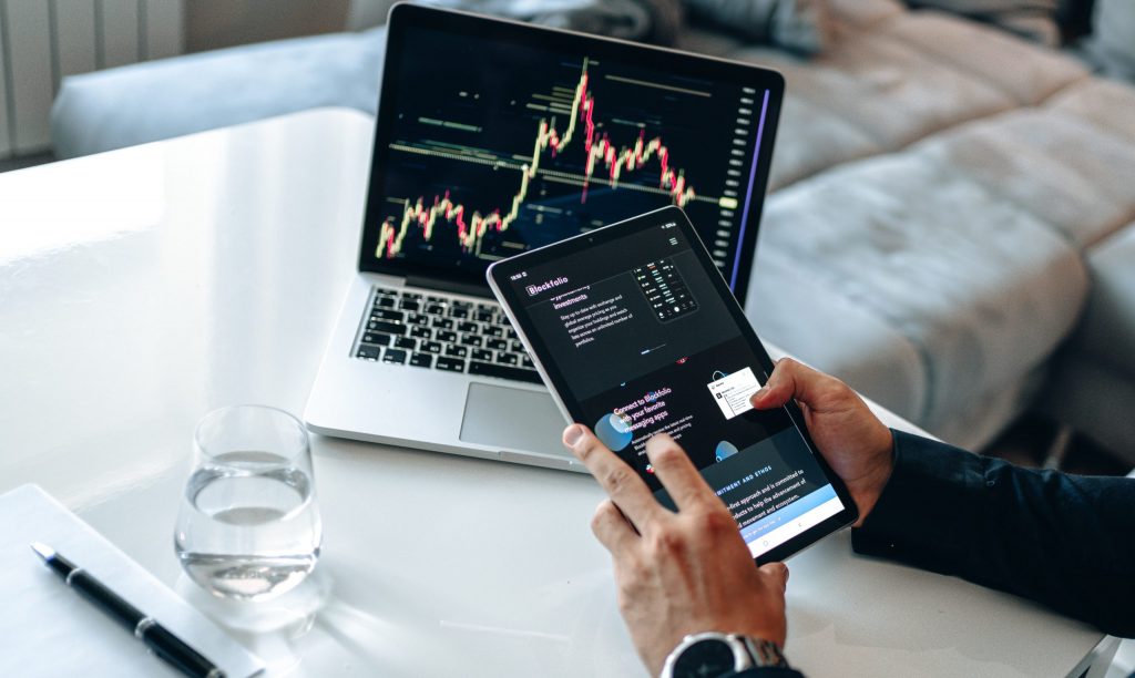 OJK Siapkan Penyelenggaraan Bursa Karbon