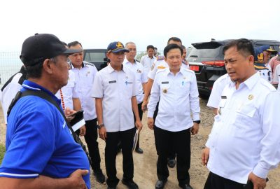 Pejabat Pemprov Lampung Tinjau Pelabuhan Pengumpan Sebalang