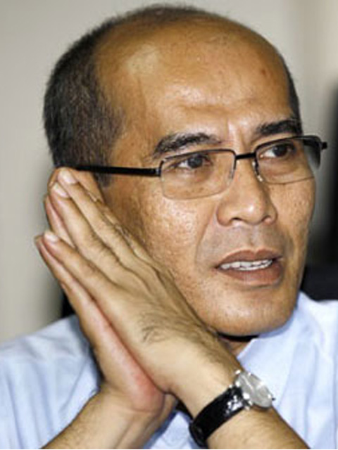 Penghormatan Ekonom Faisal Basri Meninggal Dunia