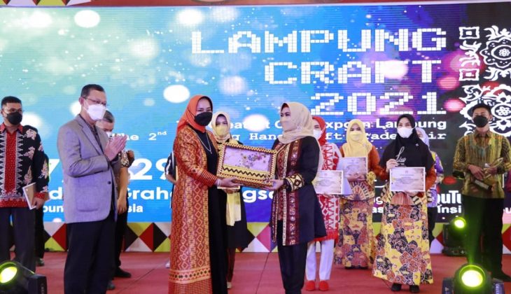Penutupan Lampung Craft 2021