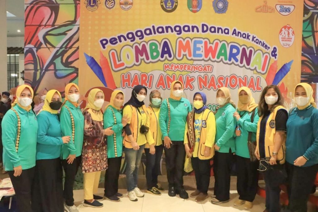Peringati Hari Anak Nasional, Riana Sari Arinal Hadiri Penggalangan Dana Anak Penderita Kanker dan Lomba Mewarnai
