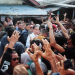 Pj Gubernur Samsudin Dampingi Presiden Jokowi Kunjungi Pasar Sentral Kota Bumi: Antusiasme Ribuan Warga Lampung
