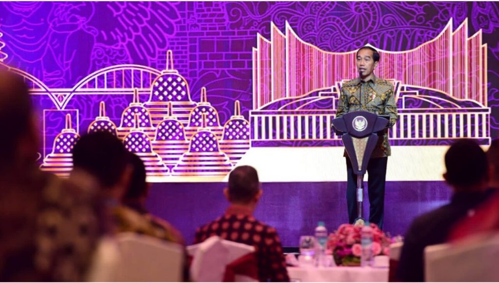 Presiden Jokowi Minta OJK Dukung Program Hilirisasi
