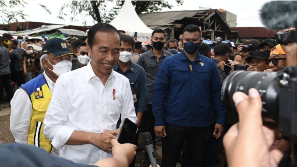 Presiden Rencanakan Larangan Penjualan Rokok Batangan