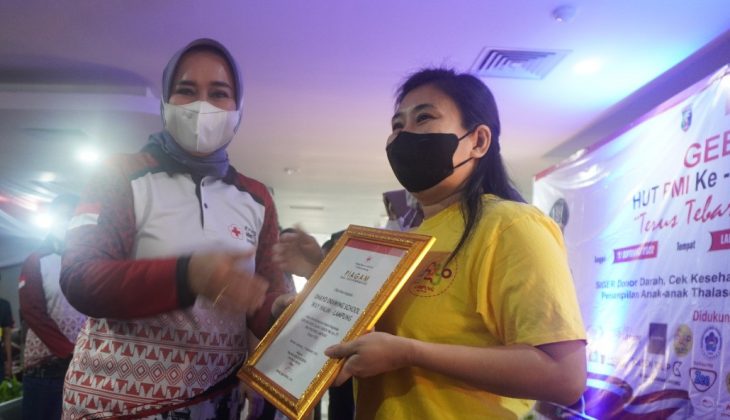 Riana Sari Arinal Buka Acara Puncak Gebyar HUT ke-77 PMI