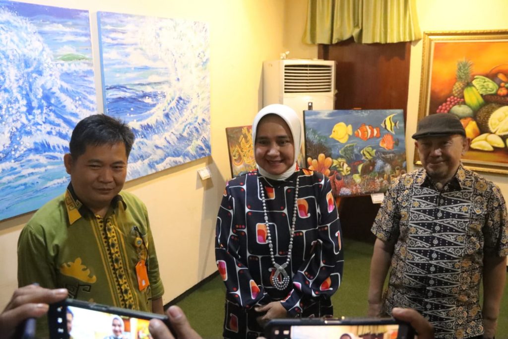 Riana Sari Arinal Kunjungi Perpustakaan Expo Unila 2022