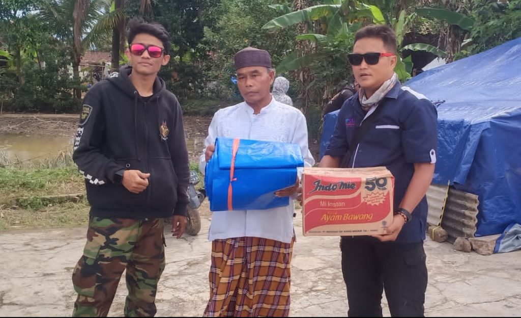 SMSI Bandar Lampung Salurkan Langsung Bantuan Logistik Ke Korban Gempa Cianjur