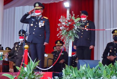 Sekdaprov Fahrizal Darminto Hadiri Upacara Penurunan Bendera Merah Putih