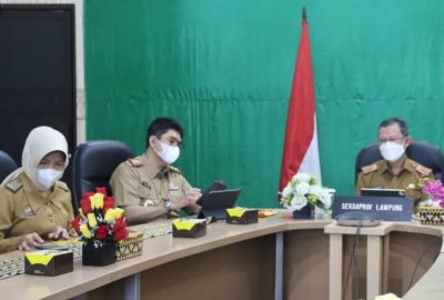 Sekdaprov Rapat mengenai Penyerapan APBD 2021 dan Strategi Pertumbuhan Ekonomi 2022-2025