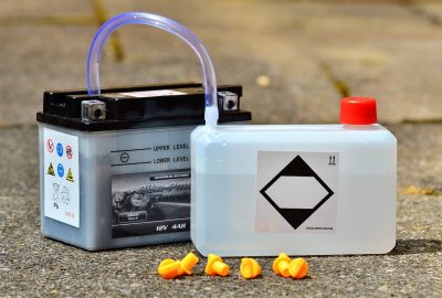 Tips Merawat Aki Motor Agar Tetap Awet dan Berfungsi Optimal