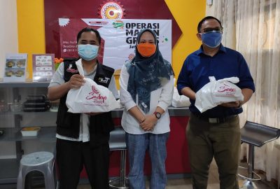 ACT Bandar Lampung Bersama Sedop Nasi Kuning dan Tumpeng Adakan Operasi Makan Gratis